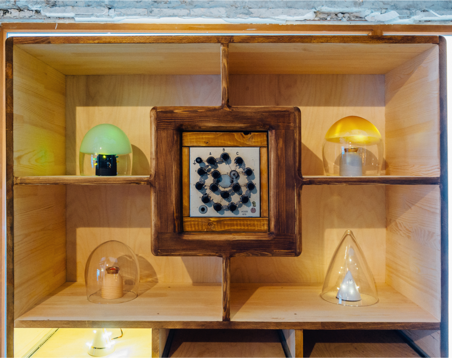 Finlandia: Cabinets of Wisdom